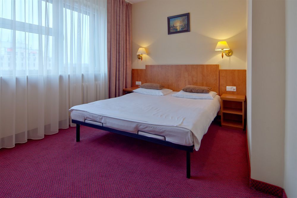 O3Hotel Varsavia Esterno foto