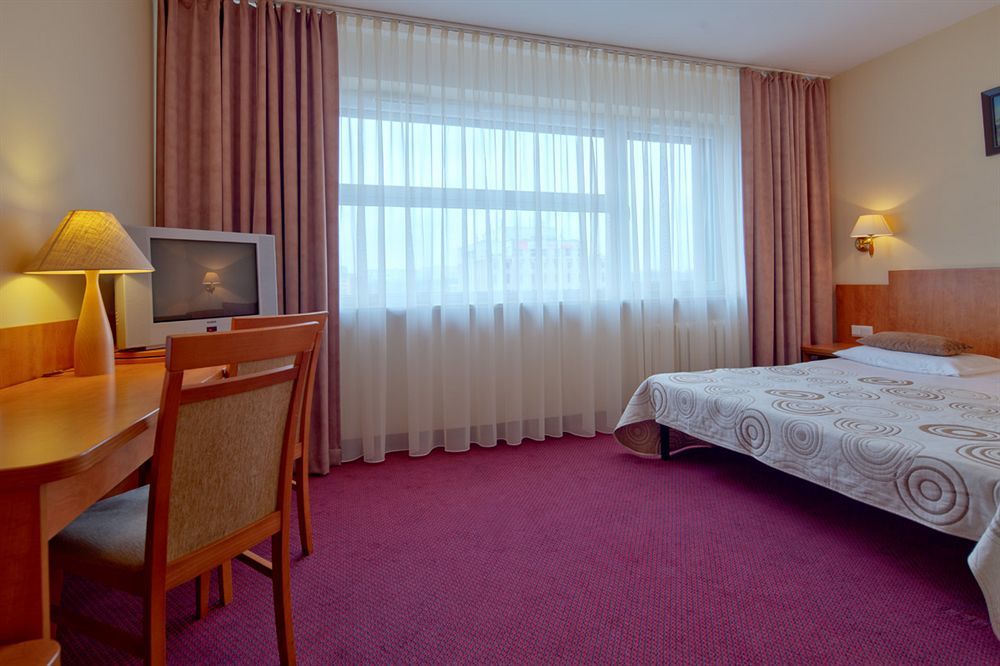 O3Hotel Varsavia Esterno foto